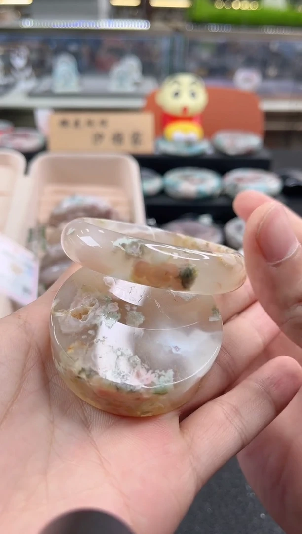 未镶嵌手镯石英质玉尘*丷圈口（赠品镯心）