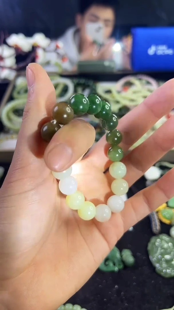 颈饰未镶嵌和田玉多样性发货