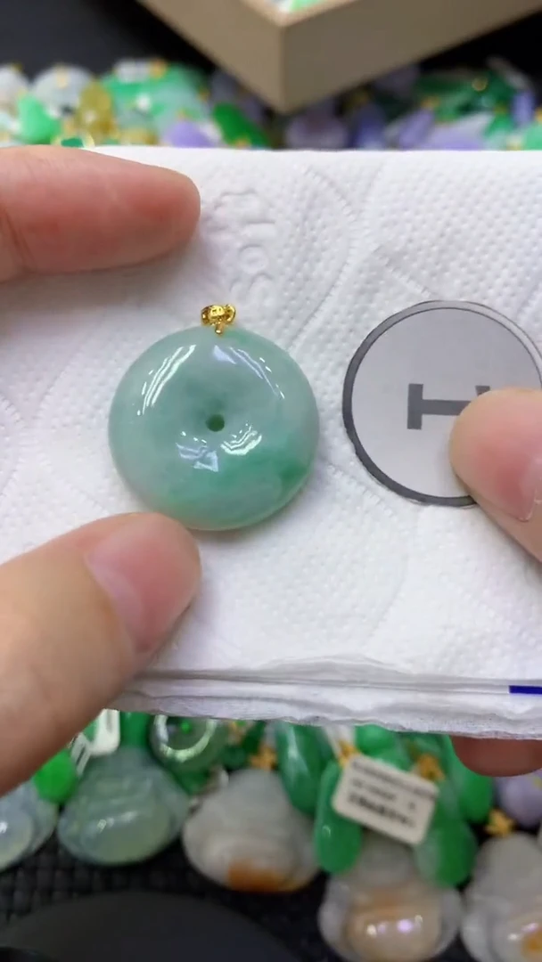 颈饰未镶嵌翡翠天然缅甸翡翠A货