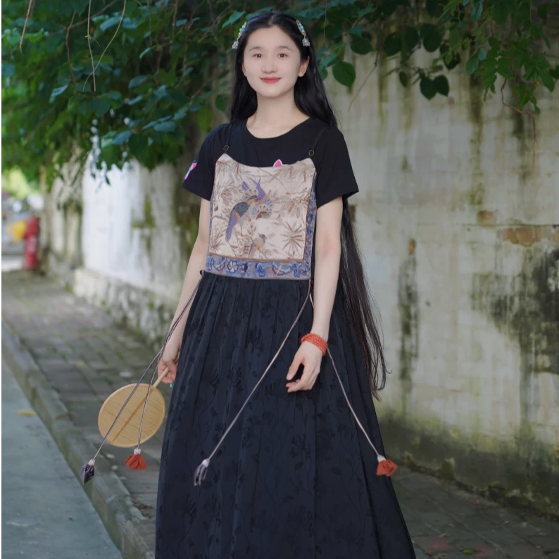 《吉祥三宝》吊带裙/