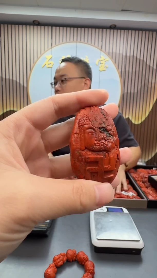 未镶嵌雕刻南红玛瑙098ZB1126产品一个