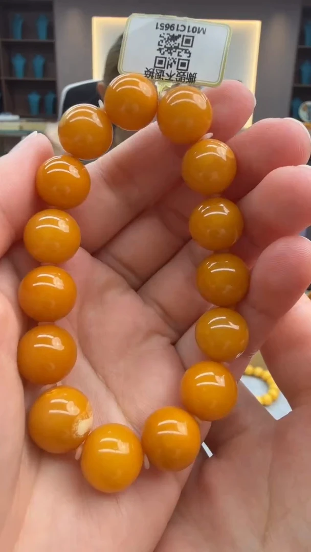手链琥珀未镶嵌30秒拍号 假一罚三