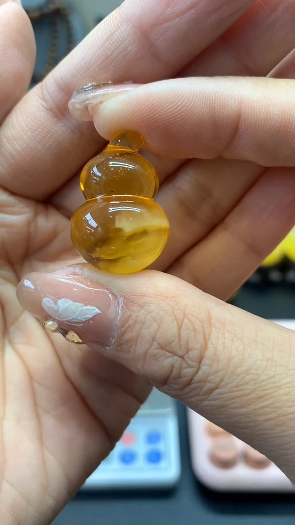 【闪购商品】琥珀珠宝奇石未镶嵌208