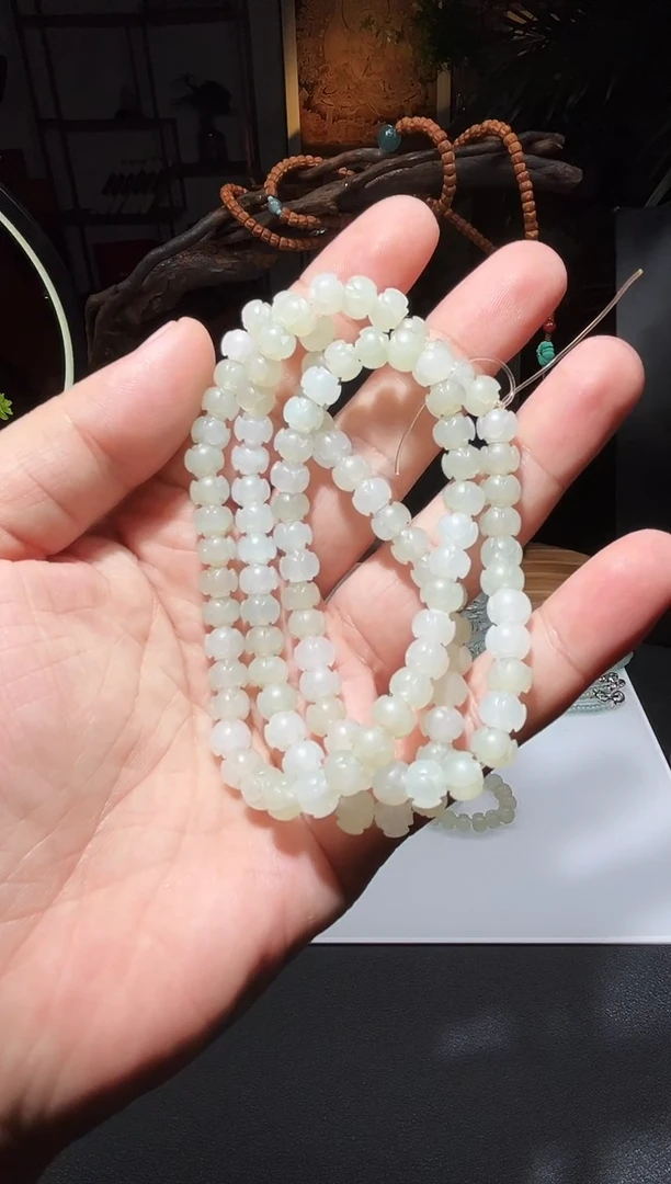 未镶嵌定制翡翠?****️莲花