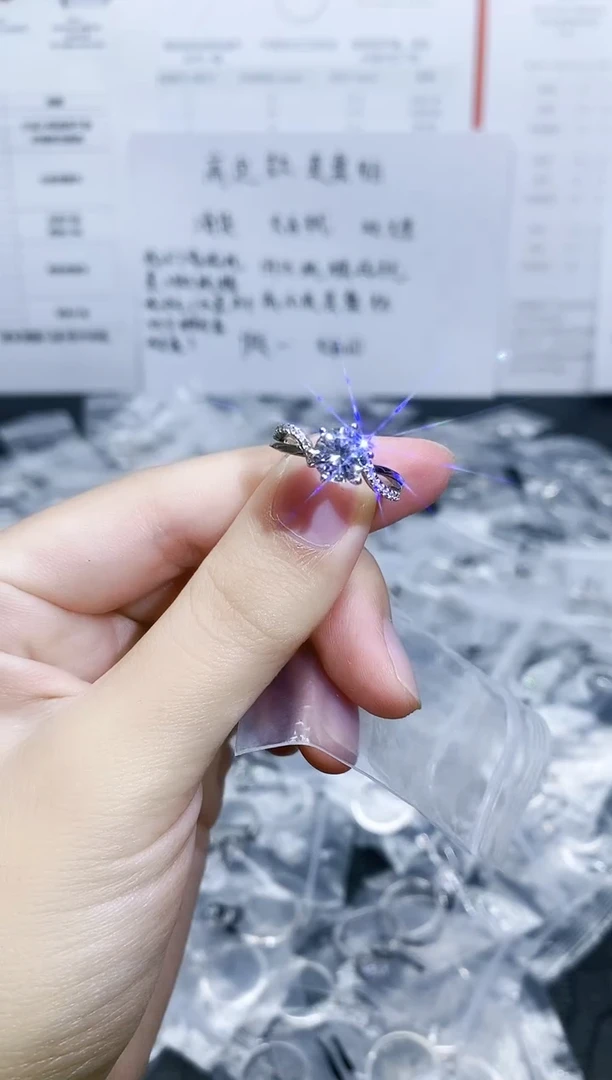 925银合成碳硅石诗诗1克拉12码