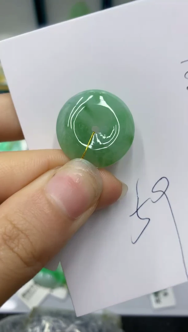 颈饰未镶嵌翡翠11111111111