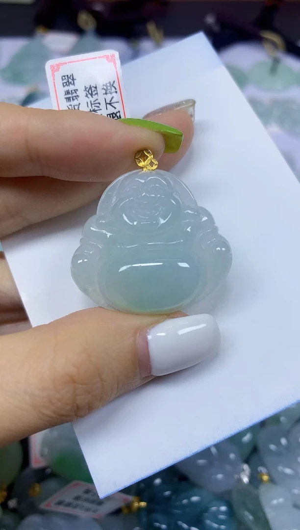 翡翠18K金镶嵌颈饰挂件
