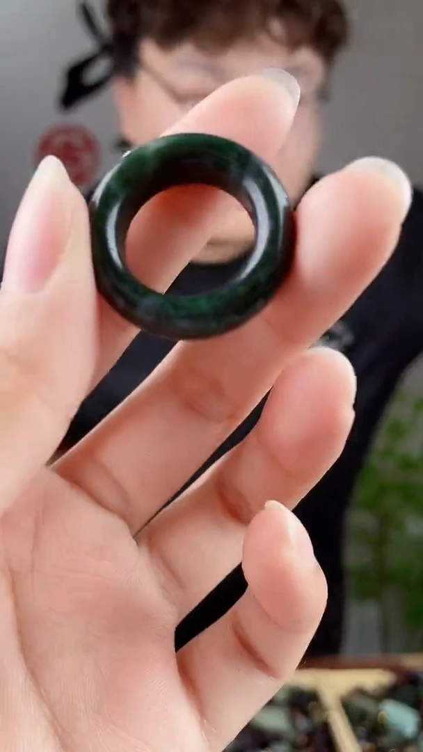 和田玉未镶嵌挂件拍一发一，多样性发货