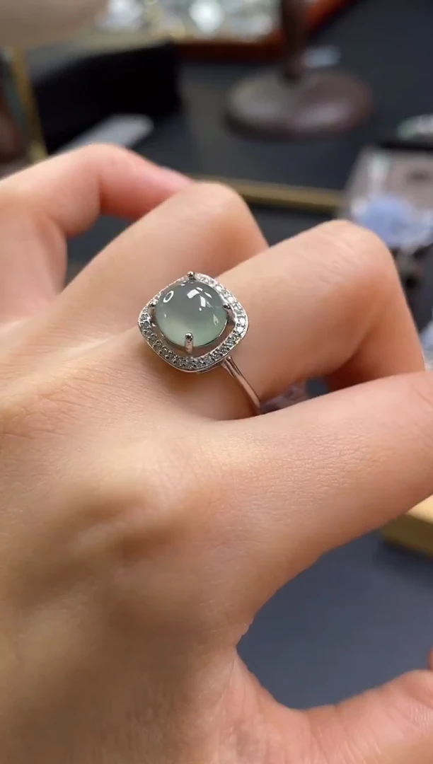 颈饰银S925镶嵌翡翠18644