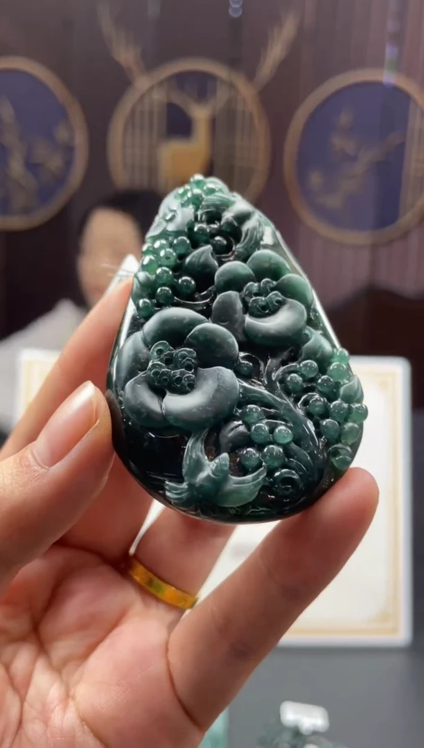 【闪购商品】定制翡翠未镶嵌              *643