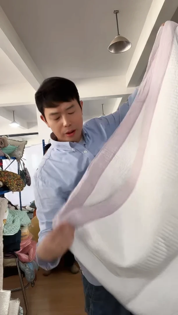 棉棉?**葵A11 床盖