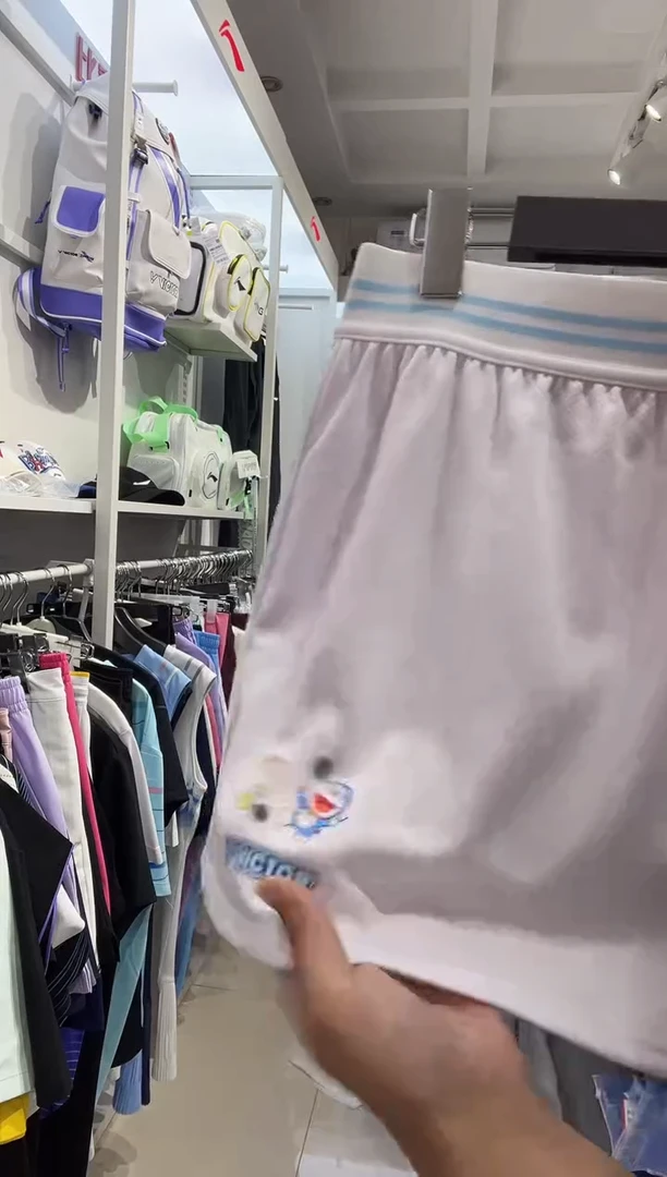 威克多机器猫女士白色短裙 XL 170