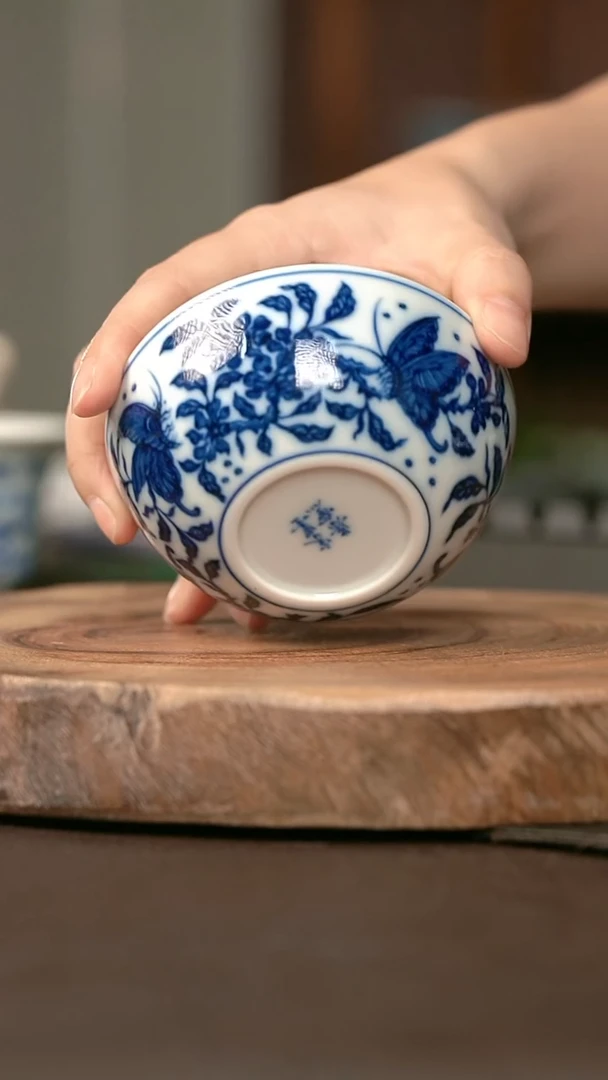 手绘手绘高温现代瓷 柴  蝴蝶普洱杯100C