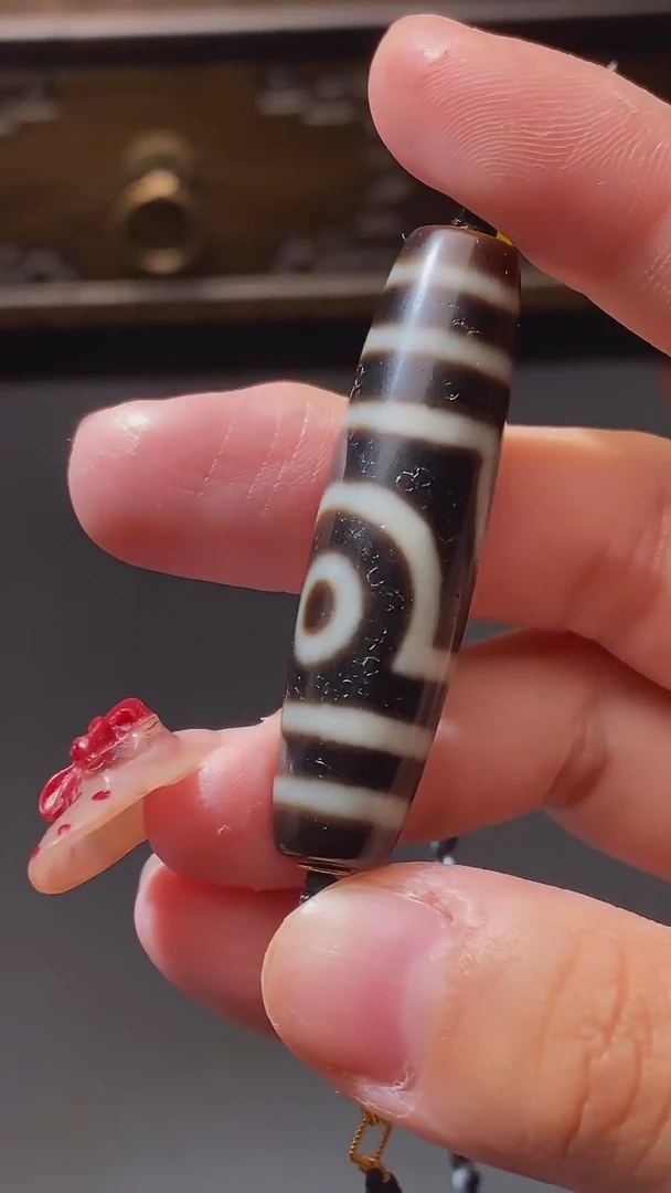 【闪购商品】玛瑙/玉髓颈饰未镶嵌Q31750二眼玛瑙项链