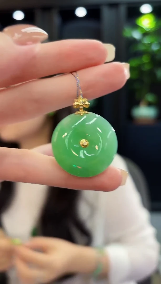 吊坠(不含链)18K金镶嵌翡翠  缅料A货/支持复检/一件