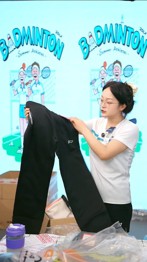 102号衣服清仓不退不换！M