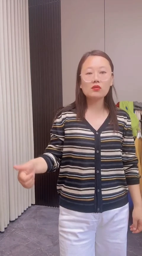 山羊绒桑蚕丝针织开衫