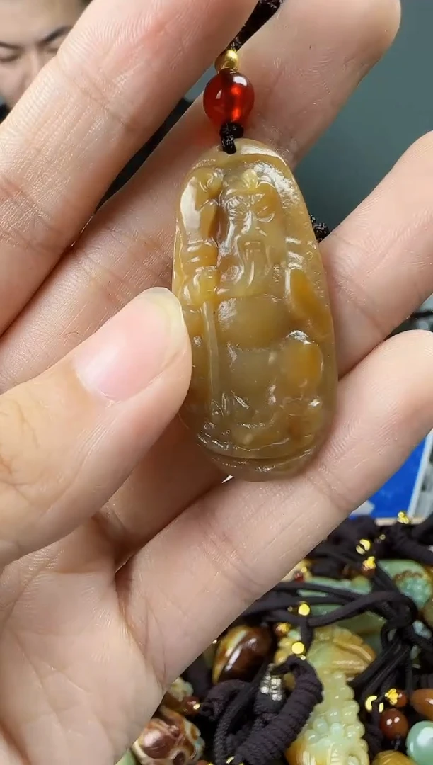 和田玉未镶嵌颈饰1