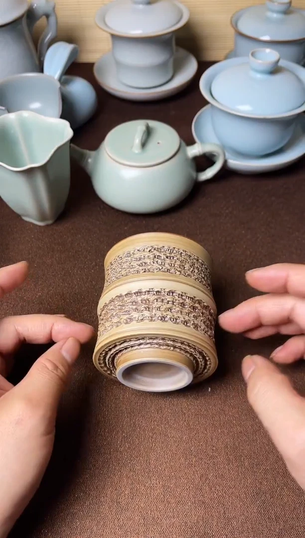 清仓福利-全品云雾月白釉重工竹节杯