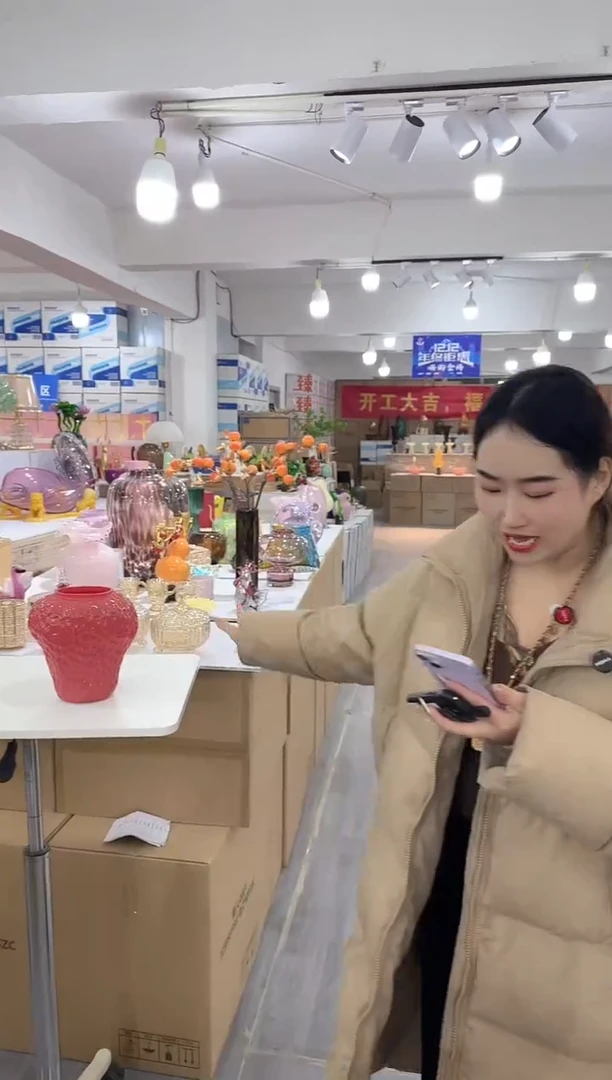 【闪购商品】无铅玻璃昕洋花器G-品15