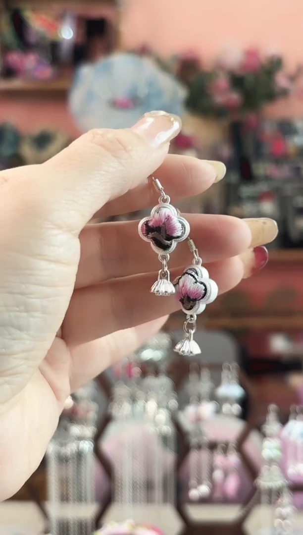 艺枝独绣手工饰品314