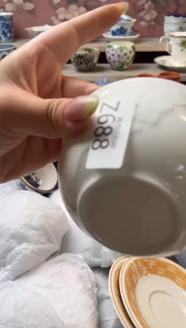 瓷片余*慢瓷器瓷器瓷器Z688