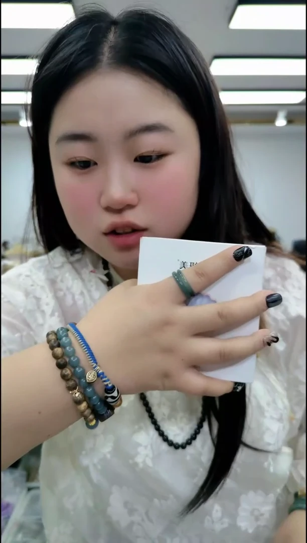 【闪购商品】树脂制品1624珍珠皂一盒