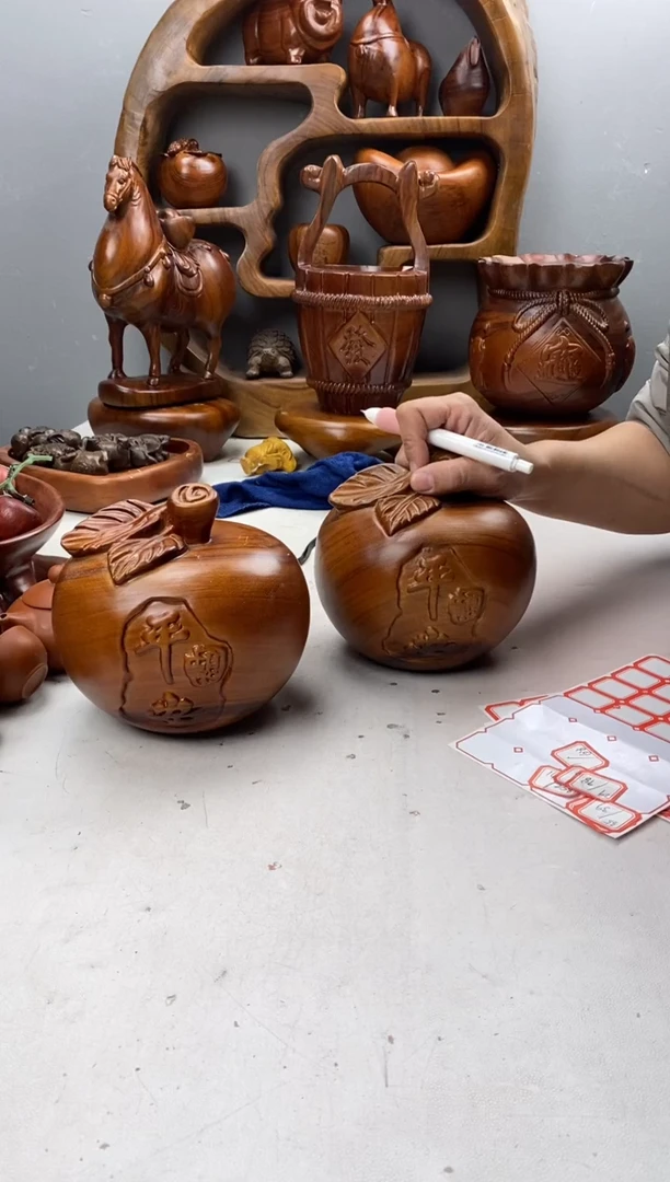 香樟木A53苹果摆件/尺寸15*15*15