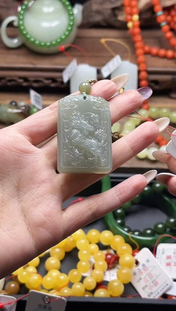 吊坠(不含链)未镶嵌和田玉吐拉牧场 麒麟牌9009517