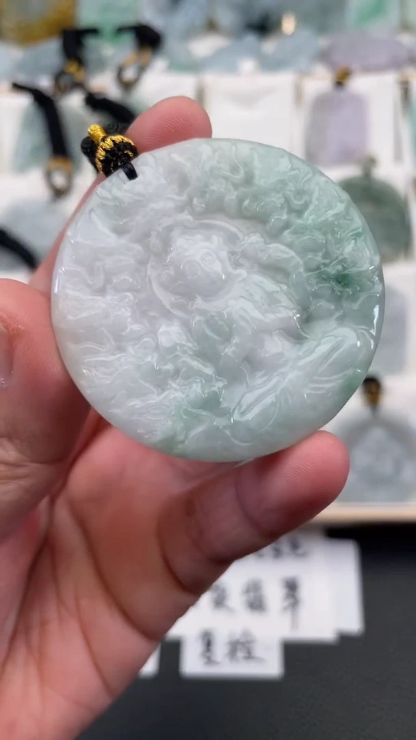 颈饰未镶嵌翡翠天然缅甸翡翠A货34