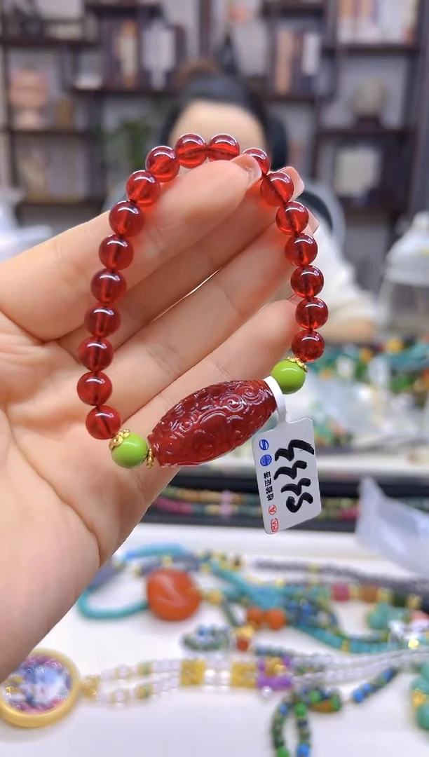 【闪购商品】血珀手链未镶嵌DIY款S333