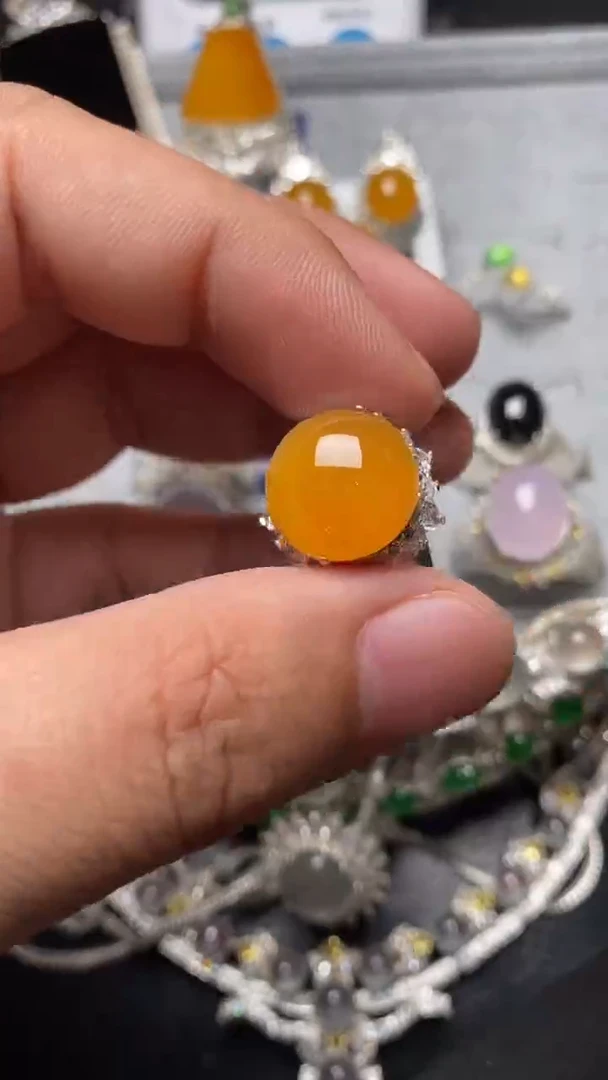 未镶嵌定制翡翠流*、天然缅甸翡翠A货