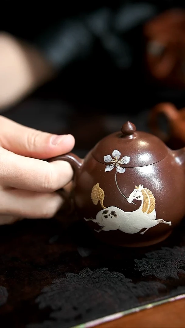 茶壶紫砂紫泥唐马壶