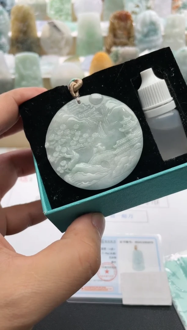 【闪购商品】翡翠颈饰未镶嵌..../1/20/ 71