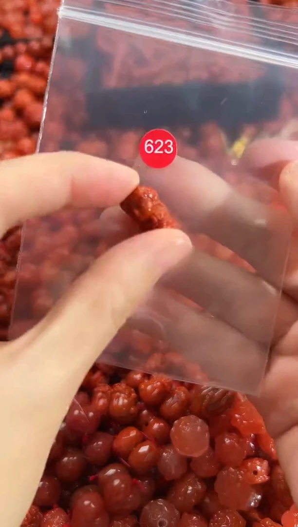 颈饰未镶嵌南红玛瑙1