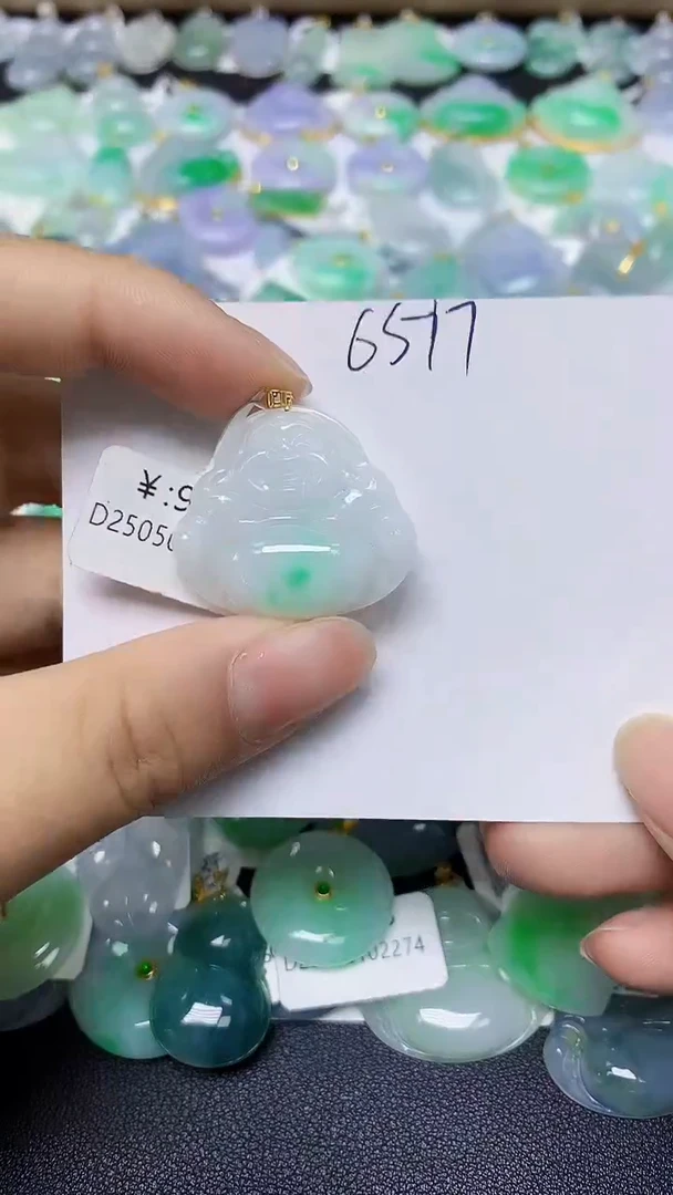 翡翠18K金镶嵌颈饰天然缅甸翡翠A货