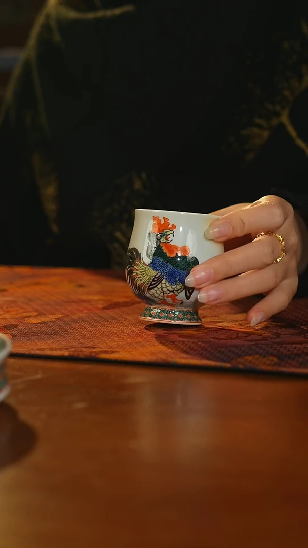 瓷片古阅和风