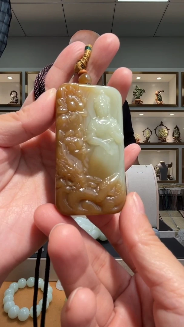 颈饰未镶嵌和田玉苏