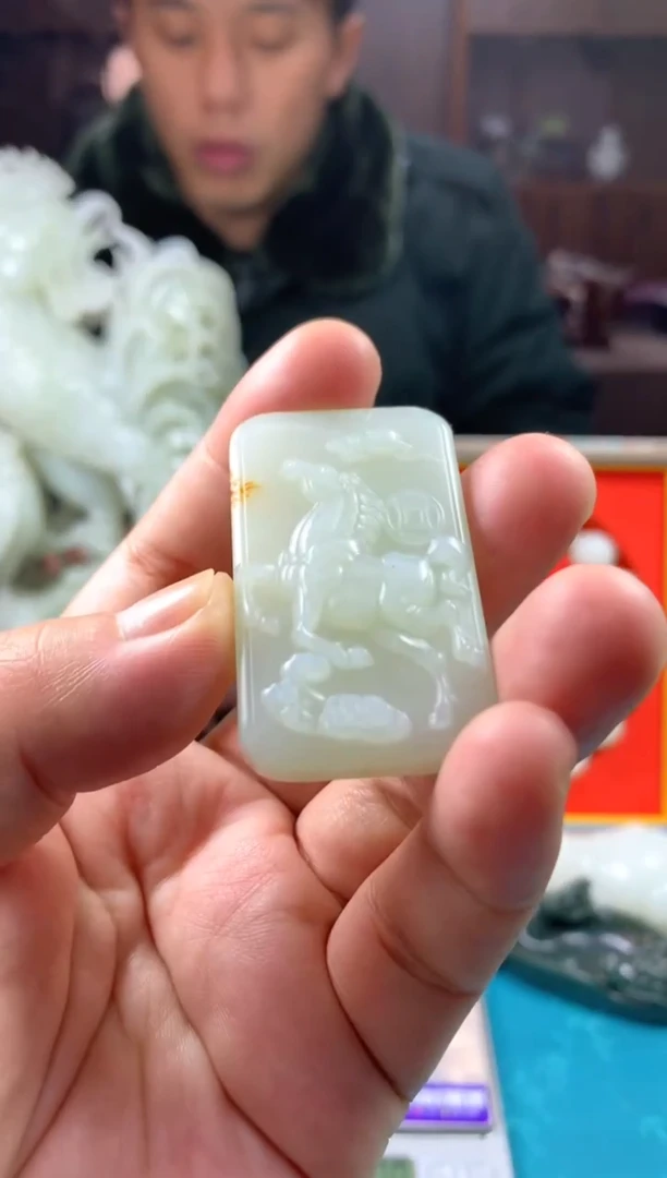 颈饰未镶嵌和田玉拍一发一