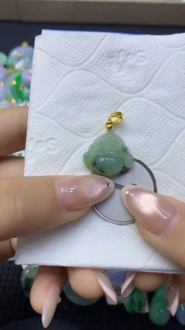 颈饰未镶嵌翡翠天然缅甸翡翠A货
