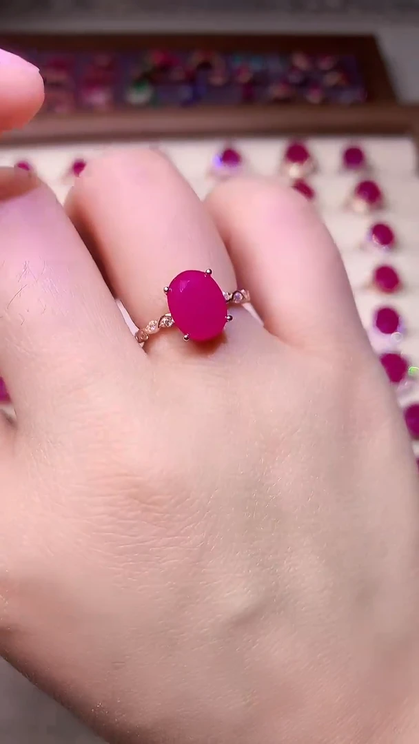 【闪购商品】红宝石戒指银S925镶嵌000