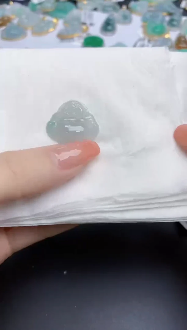 【闪购商品】翡翠颈饰未镶嵌天然缅甸翡翠A货