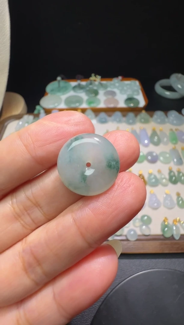 翡翠未镶嵌吊坠(不含链)平安扣尺寸17.8*6mm