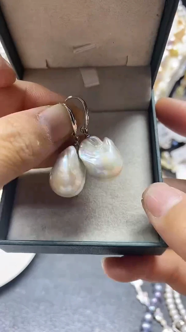 颈饰未镶嵌淡水珍珠多人