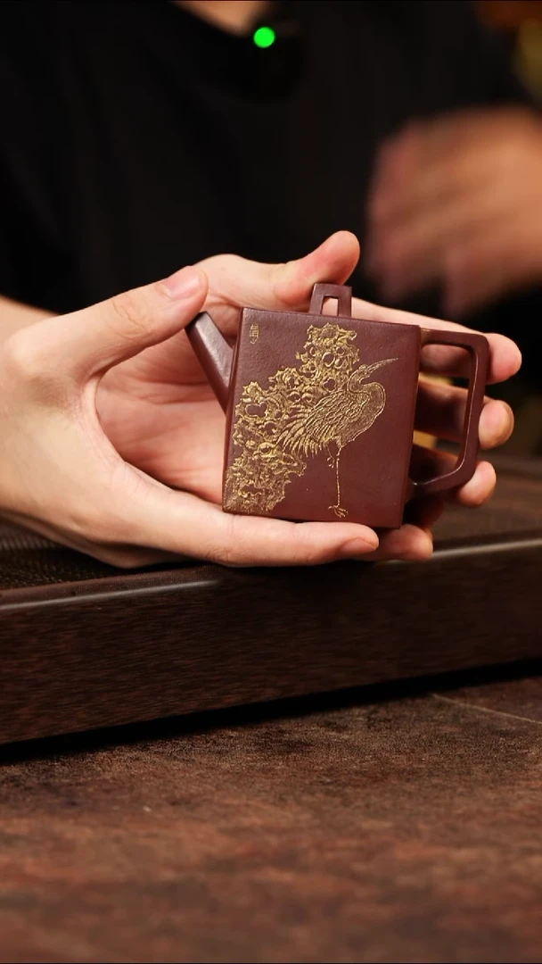 茶壶紫砂仙鹤四方 底槽清