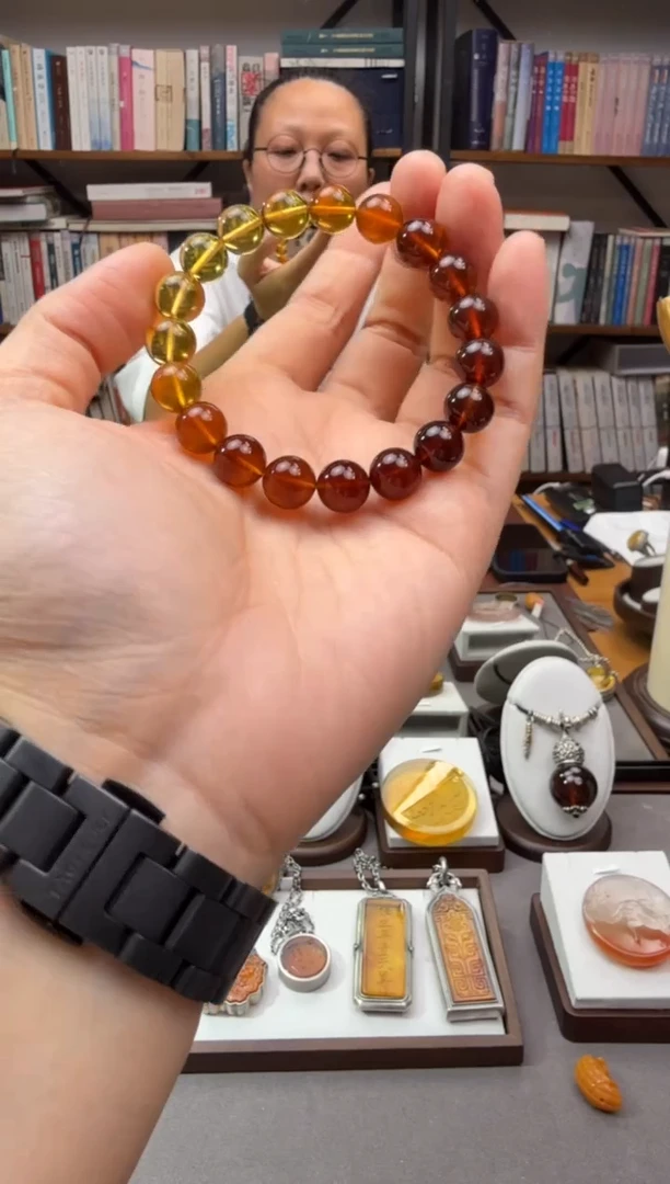 未镶嵌颈饰琥珀彩虹手串10