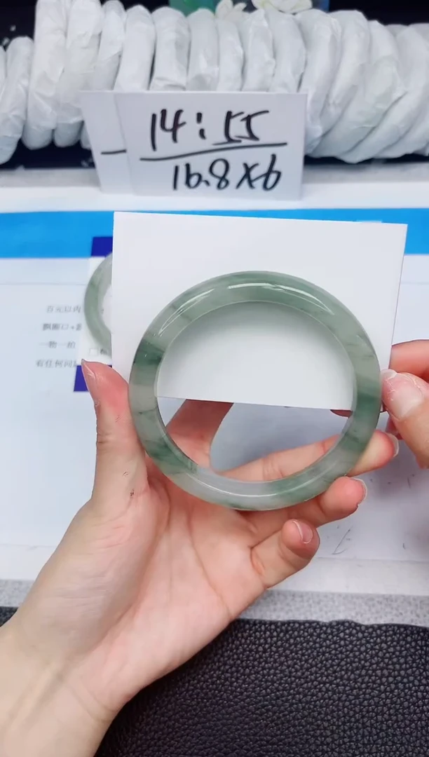 石英质玉手镯未镶嵌170-62.4