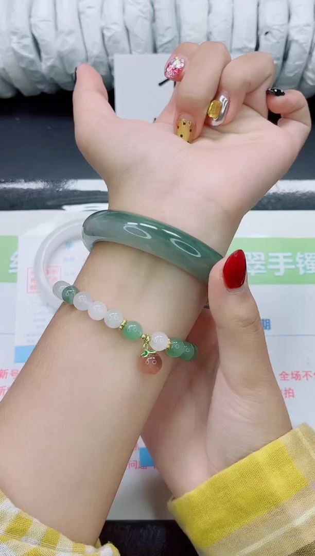 未镶嵌手镯石英质玉0129-圈口62