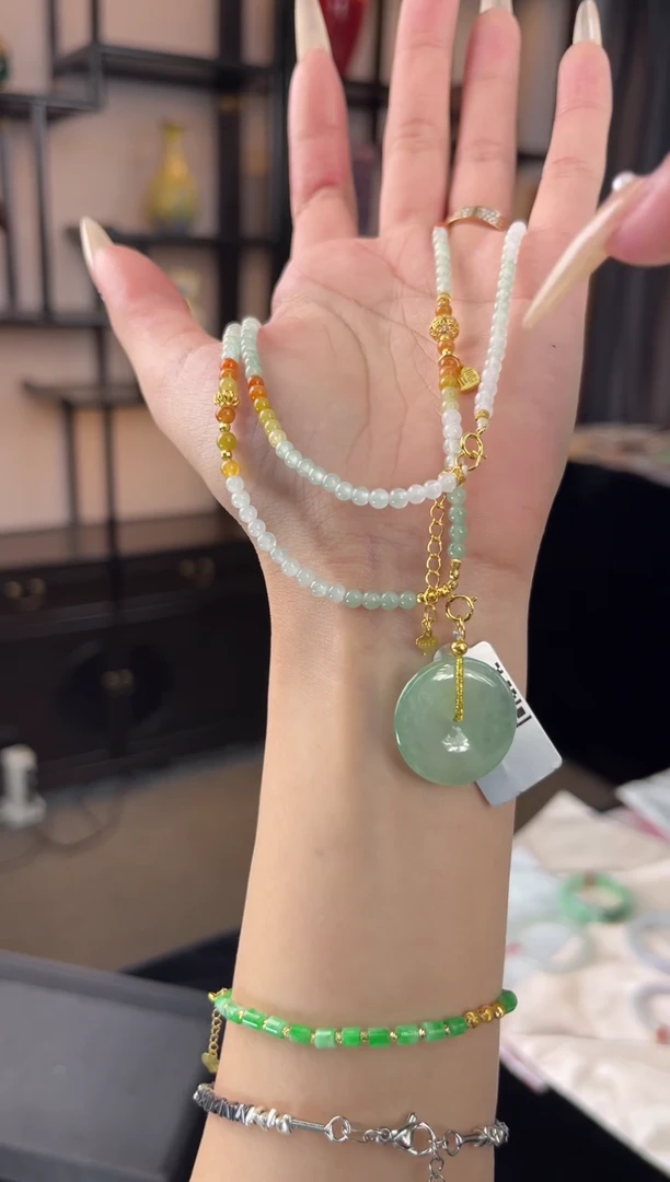 颈饰银S925镶嵌翡翠小九翡翠/34568491G/多样性发一