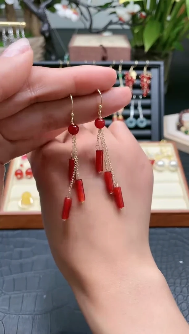 【闪购商品】南红玛瑙耳饰银S925镀金镶嵌702000